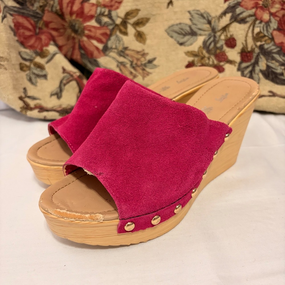 LuLu Gorgeous Y2k Hot Pink Suede Wedge Sandals with silver Studded Border
